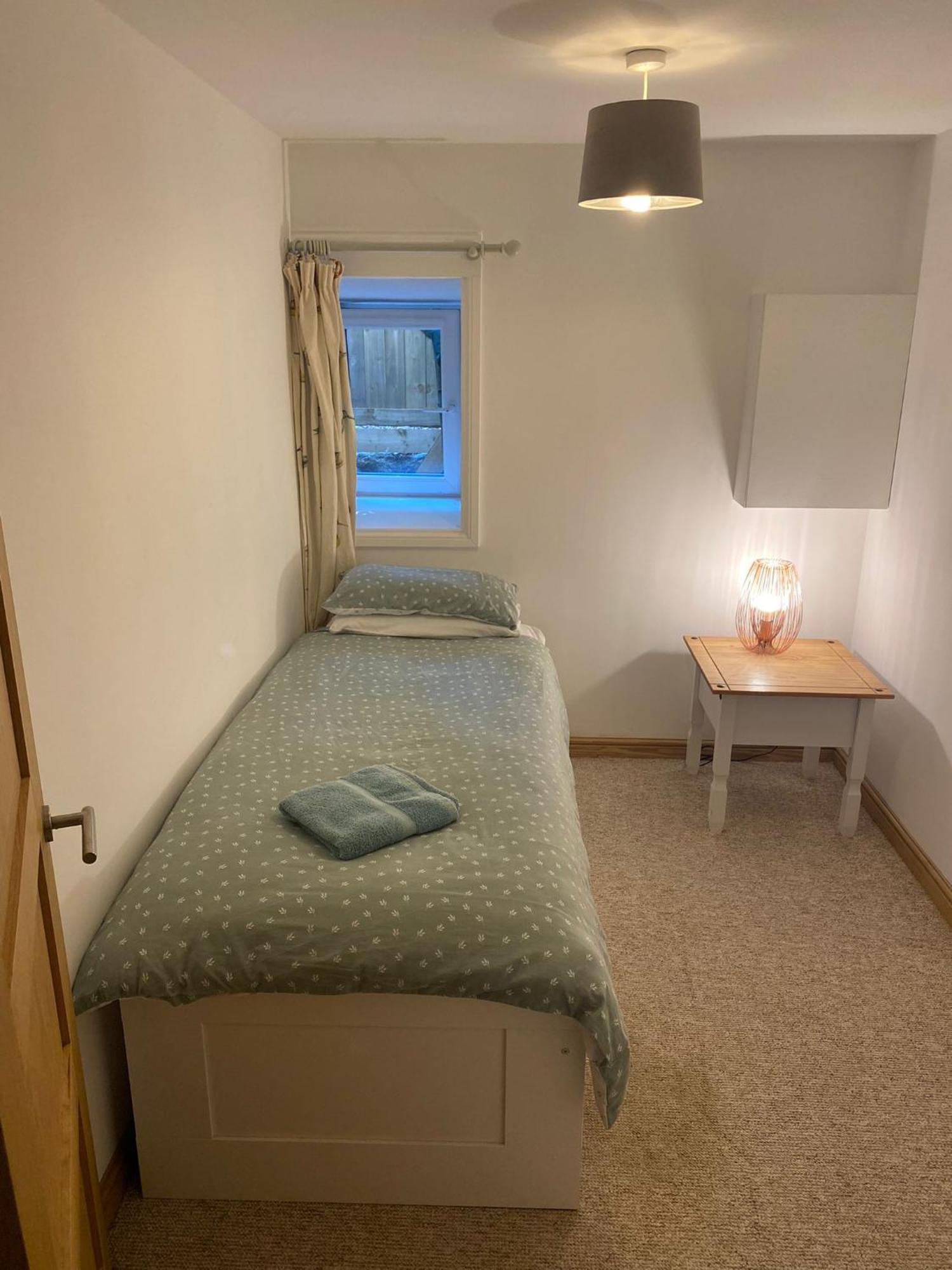 Spacious 2 Bedroom Apartment Near Seafront Penzance Buitenkant foto